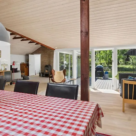 Holiday home Amina - 1-1km From The Sea By Interhome Rorvig