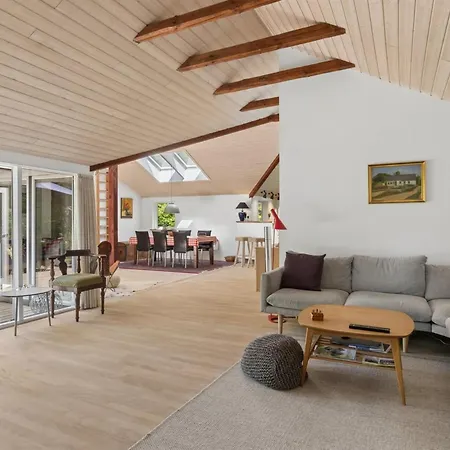 Amina - 1-1km From The Sea By Interhome Holiday home