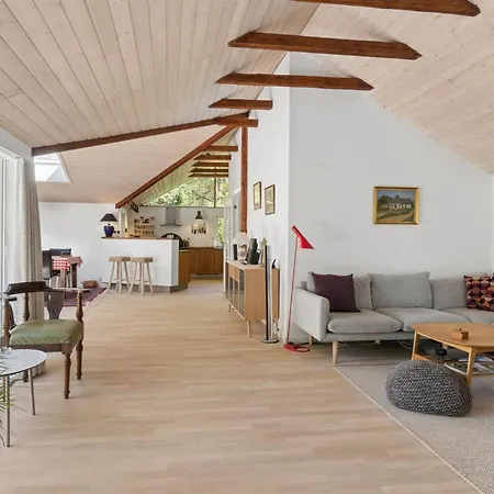 Amina - 1-1km From The Sea By Interhome Feriehus *